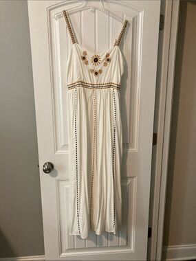 Cream Embroidered Maxi Dress with Sunflower Motif
